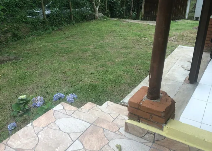 Casa Amarela Prumirim Ubatuba