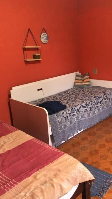 Casa Amarela Prumirim Ubatuba